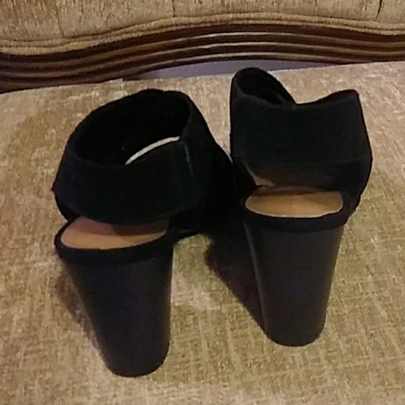 Metaphor black open toed platform heels size 7M - Picture 3 of 7